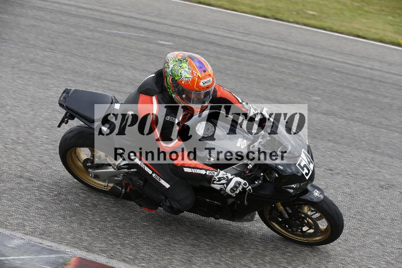 /Archiv-2025/22 06.06.2025 DISCOVER the BIKE ADR/Bike 1 gruen/54